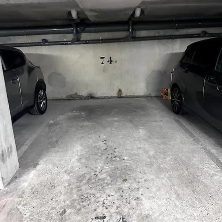 Grand Appt Proche Paris Parking * Aubervilliers