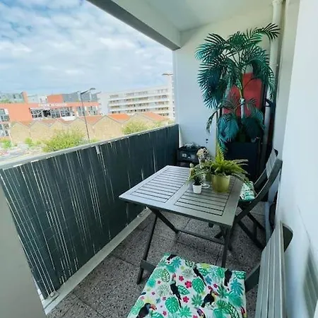 Grand Appt Proche Paris Parking Apartment